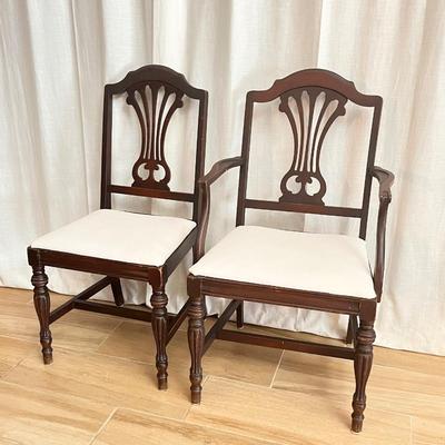 Solid Mahogany Chippendale Style Dining Room Chairs ~ Set Of Four (4) ~ *Read Details