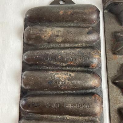H584 Wagner Ware & LODGE Cast Iron LOT