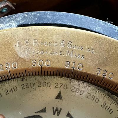 804 WWII 1941 Brass Navy Ship Compass by Lionel Corp.
