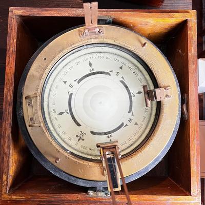 804 WWII 1941 Brass Navy Ship Compass by Lionel Corp.