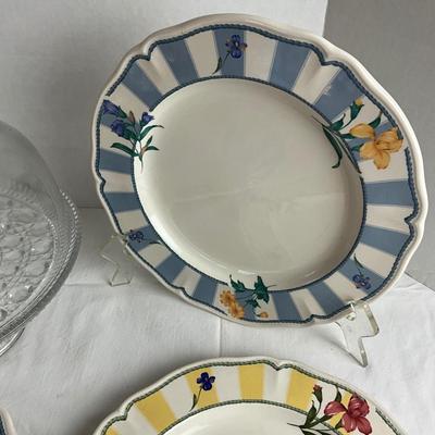 H585 Large Noritake Chargers & Glass Cake Plate w/ Dome Cover