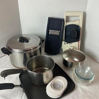 H588 Cooking/Food Prep LOT