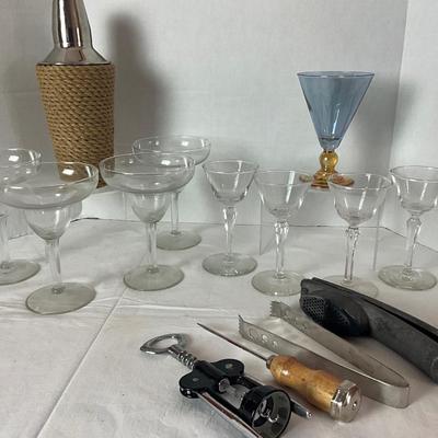H595 Cocktail Party LOT