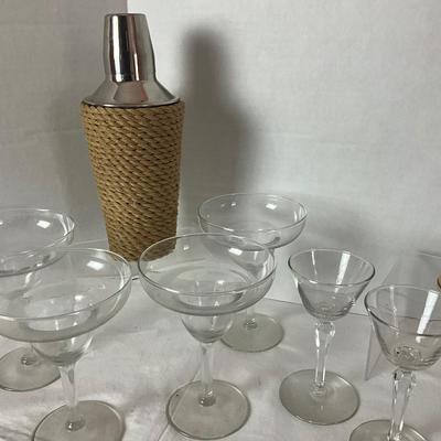 H595 Cocktail Party LOT