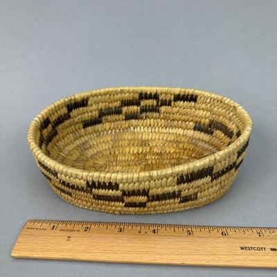 Vintage Native American Papago tightly woven basket