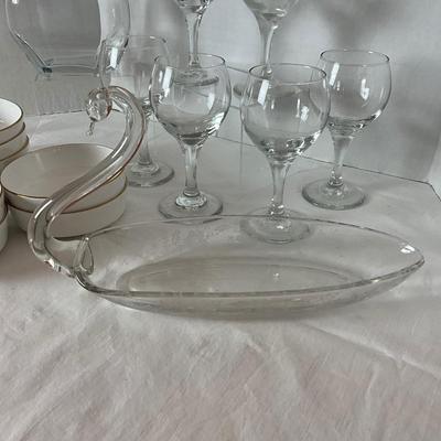 H701 Italian Decanter & Glasses