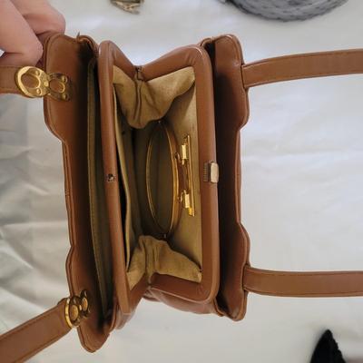 Clutches, Fashion Gloves and More (P-CE)