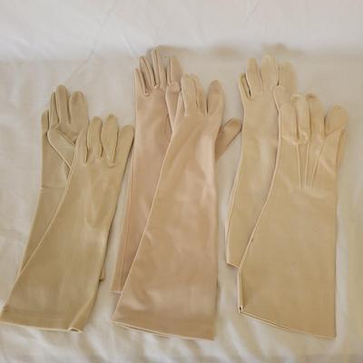 Clutches, Fashion Gloves and More (P-CE)