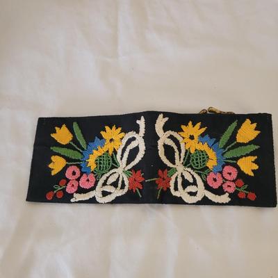 Clutches, Fashion Gloves and More (P-CE)