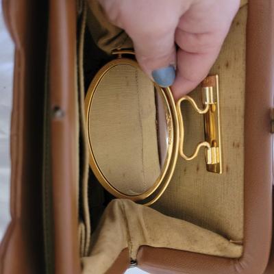 Clutches, Fashion Gloves and More (P-CE)