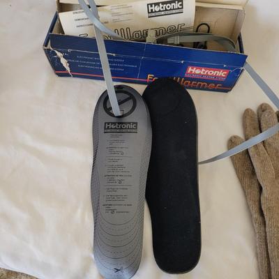 Hotronic Foot Warmers, Acorn Polar Pairs, & More (P-CE)