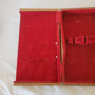 Vintage Jewelry Storage Cases (P-CE)