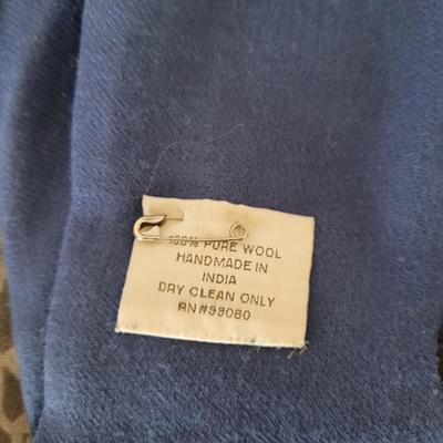Womenâ€™s Scarves - Includes Pure wool (P-CE)