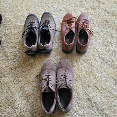 Womenâ€™s Clarks, Ecco Shoes Sizes 8 - 11 and More (P-CE)