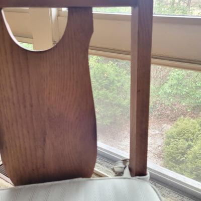 Decorative Wooden Chairs (P-CE)