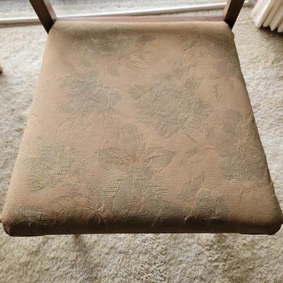 Decorative Wooden Chairs (P-CE)