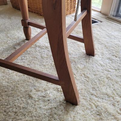 Decorative Wooden Chairs (P-CE)
