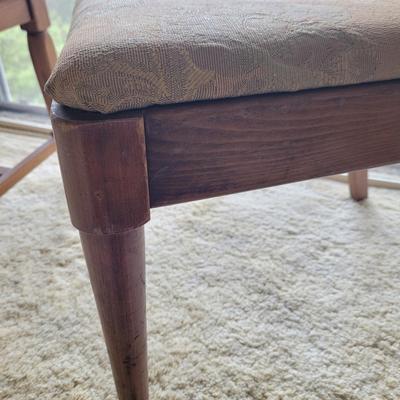 Decorative Wooden Chairs (P-CE)