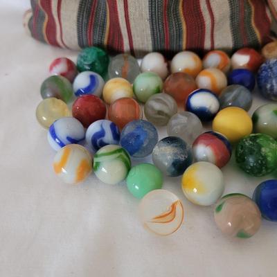 Marbles with Pouches (DR-CE)