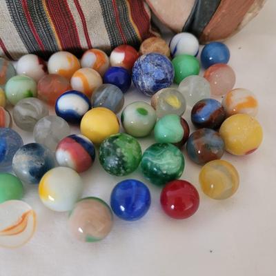 Marbles with Pouches (DR-CE)