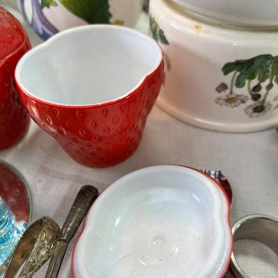 Botanic gardens dinner ware, Pyrex, coffe, Tea, stove top grill