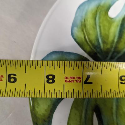 Bed Bath & Beyond Melamine Plates- 22 Pieces- Approx 8 1/2" in Diameter