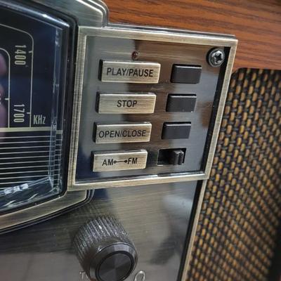 Crosley Vintage Style Record Player & CD Player
