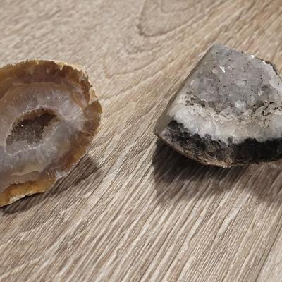 (2) Geode Pieces