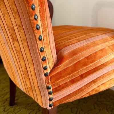 Vintage Chair (See Description)