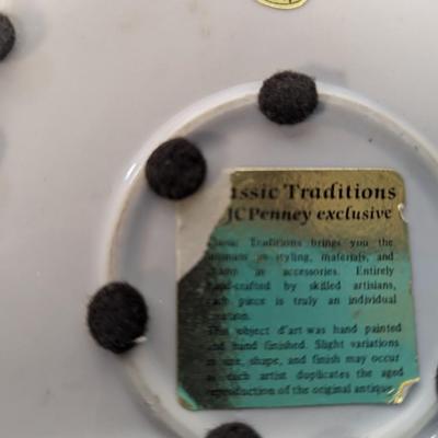 Classic Traditions J C Penney Hand Crafted Porcelain Trinket Box