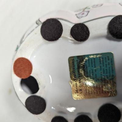 Classic Traditions J C Penney Hand Crafted Porcelain Cat