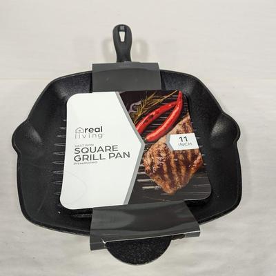 Cast Iron Real Living Square Grill Pan- 11" in Diameter