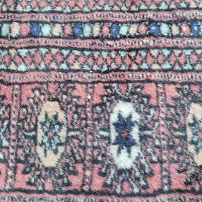 Traditional Handknotted Vintage Persian Rug