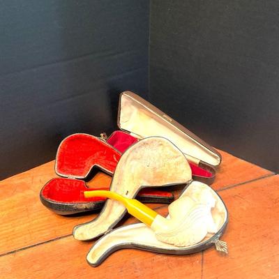 904 Vintage Meerschaum Pipe with Two Pipe Cases