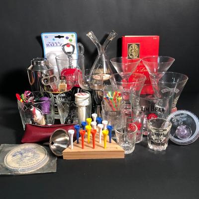 LOT 166K: Bar Lot incl. Branded Glasses - Jim Beam, Bailey's, Crown Royal, Seagrams