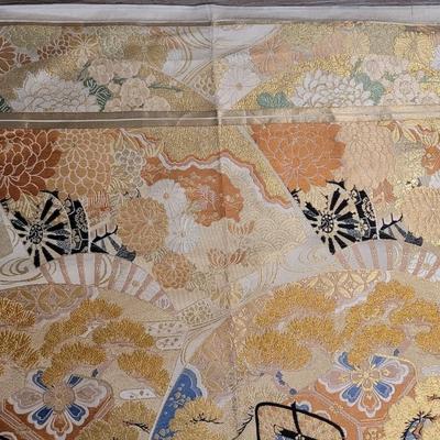 Vintage Roll of Japanese Woven Silk Kimono Fabric