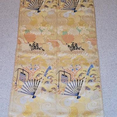 Vintage Roll of Japanese Woven Silk Kimono Fabric