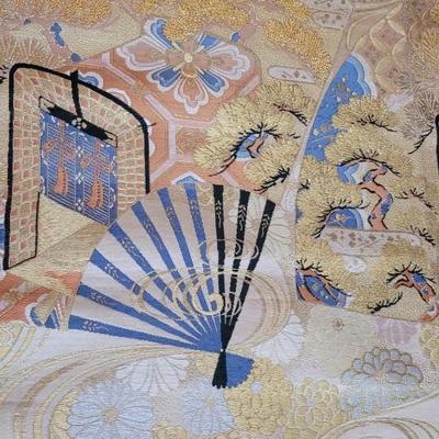 Vintage Roll of Japanese Woven Silk Kimono Fabric