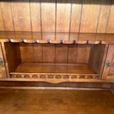 Maple Hutchâ€”Separates Into 2 Piecesâ€”EXCELLENT Condition