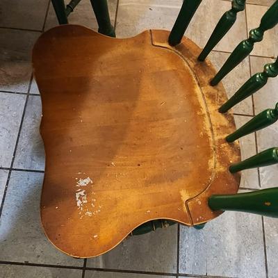 Kitchen table with leaf and chairs