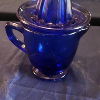 blue glass juicer