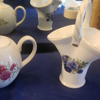 flower printed pot & vase