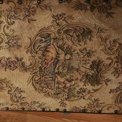 Upholstered bench