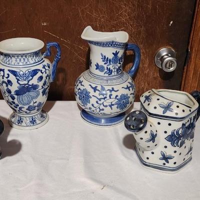 Blue porcelain watering can & pitcher