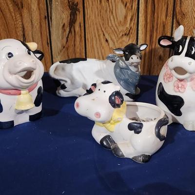 Cow set - 4
