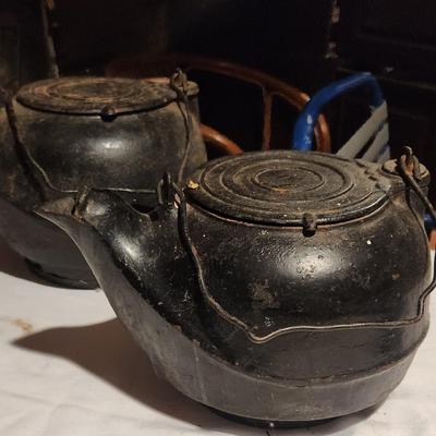 Cast Iron pot