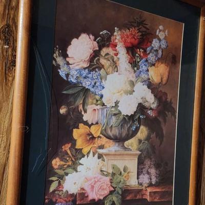 30" flower picture w/glass frame - crack