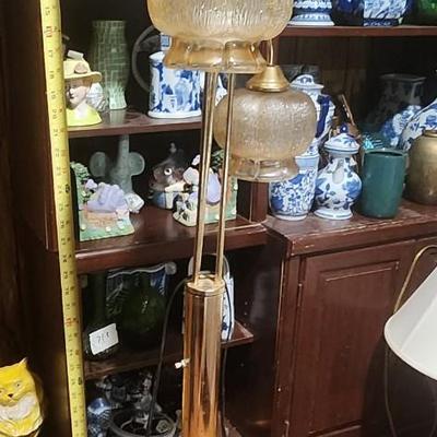 Rusty brass floor lamp w/glass shades
