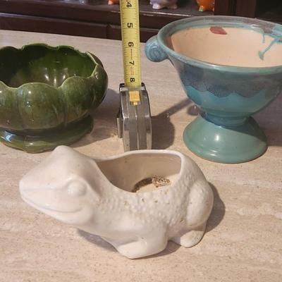 Assorted small plant pots - 3