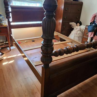 Mid-century bed - double | great shape!